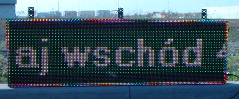 80×24 — parametr: wschód słońca